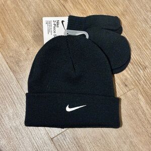 Nike Navy Blue Knit Hat and Mittens Set